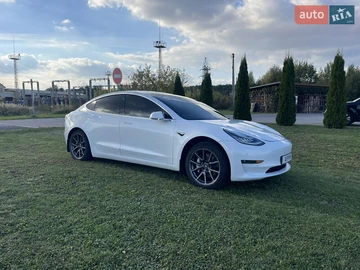 Авто Tesla Model 3 2020 № 8087331