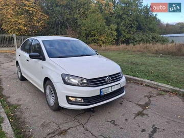 Авто Volkswagen Polo 2016 № 8087827