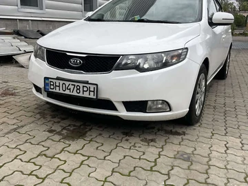 Авто KIA Cerato 2011 № 8087834