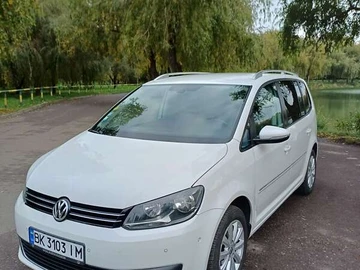 Авто Volkswagen Touran 2012 № 8087927
