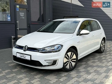 Авто Volkswagen E-Golf 2020 № 8088032