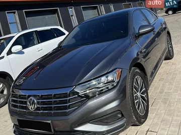 Авто Volkswagen Jetta 2018 № 8088043