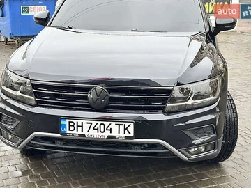 Авто Volkswagen Tiguan 2018 № 8088173