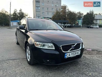 Авто Volvo V50 2009 № 8088758