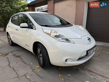 Авто Nissan Leaf 2015 № 8088792