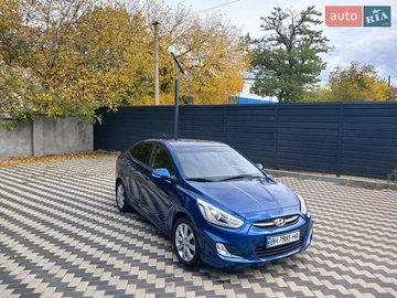 Авто Hyundai Accent 2015 № 8088858