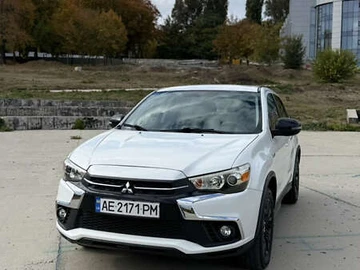 Авто Mitsubishi Outlander 2018 № 8089060