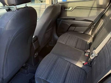 Авто KIA Stonic 2020 № 8089243
