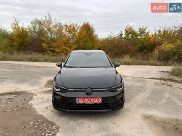 Авто Volkswagen Golf 2022 № 8089281