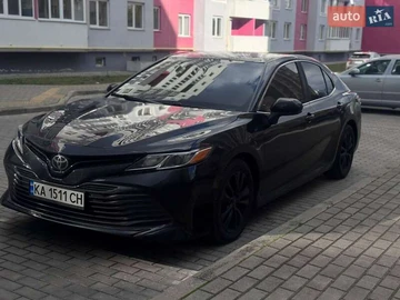 Авто Toyota Camry 2018 № 8089309