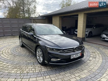 Авто Volkswagen Passat 2021 № 8089455