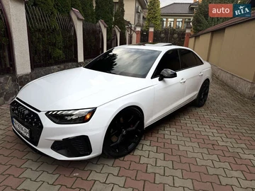 Авто Audi S4 2023 № 8089482
