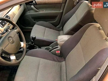 Авто Chevrolet Lacetti 2005 № 8089618