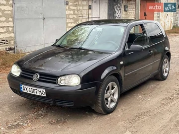 Авто Volkswagen Golf 2000 № 8089640