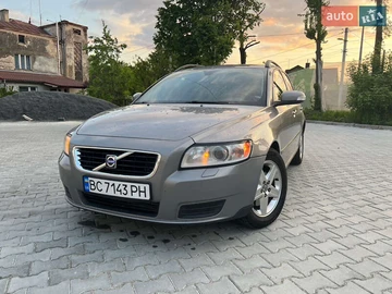 Авто Volvo V50 2007 № 8089957