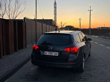 Авто Opel Astra 2011 № 8089959