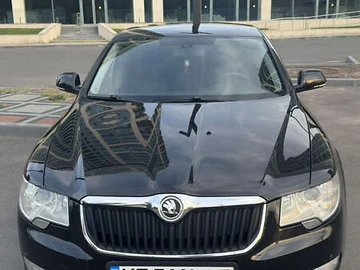 Авто Skoda Superb 2011 № 8090183