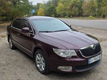Авто Skoda Superb 2010 № 8090203