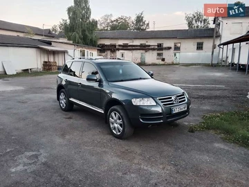 Авто Volkswagen Touareg 2004 № 8090217