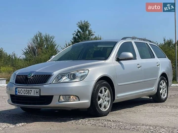 Авто Skoda Octavia 2012 № 8090319