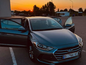 Авто Hyundai Elantra 2018 № 8090446