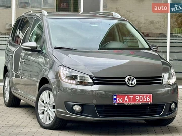 Авто Volkswagen Touran 2015 № 8090493