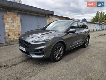 Авто Ford Kuga 2023 № 8090672