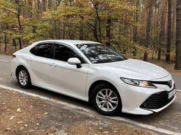 Авто Toyota Camry 2018 № 8090778