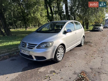 Авто Volkswagen Golf 2005 № 8090828