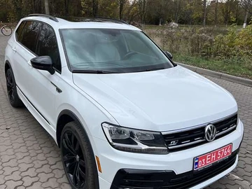 Авто Volkswagen Tiguan 2020 № 8090894