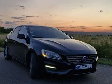 Авто Volvo S60 2013 № 8091028