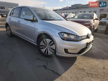 Авто Volkswagen E-Golf 2014 № 8091140