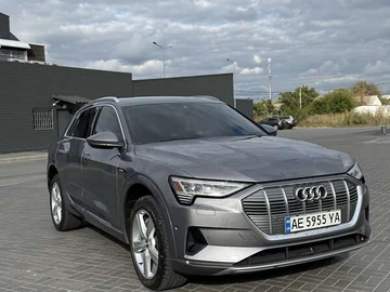Авто Audi E-Tron 2019 № 8091233