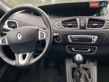 Авто Renault Grand Scenic 2012 № 8091363