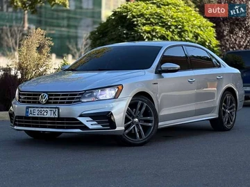 Авто Volkswagen Passat 2018 № 8091486