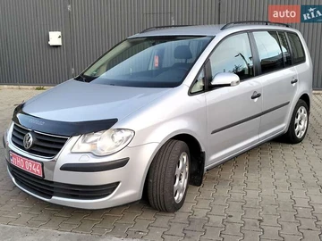 Авто Volkswagen Touran 2007 № 8091756