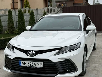 Авто Toyota Camry 2023 № 8092038