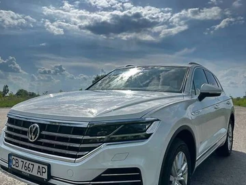 Авто Volkswagen Touareg 2019 № 8092050