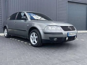 Авто Volkswagen Passat 2002 № 8092111