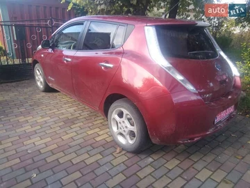 Авто Nissan Leaf 2013 № 8092230