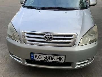 Авто Toyota Avensis Verso 2003 № 8092235