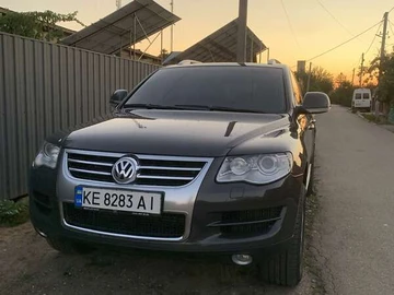 Авто Volkswagen Touareg 2008 № 8092415