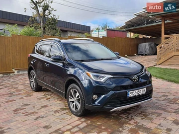 Авто Toyota Rav4 2018 № 8092463