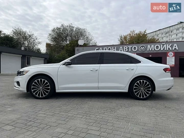 Авто Volkswagen Passat 2021 № 8092467