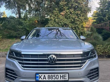 Авто Volkswagen Touareg 2022 № 8092732