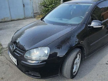Авто Volkswagen Golf 2004 № 8092767