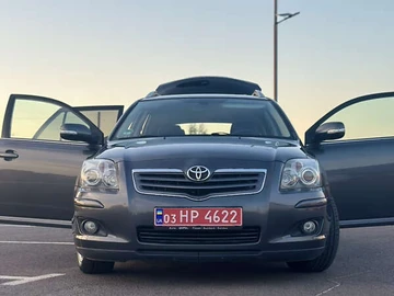 Авто Toyota Avensis 2008 № 8093026
