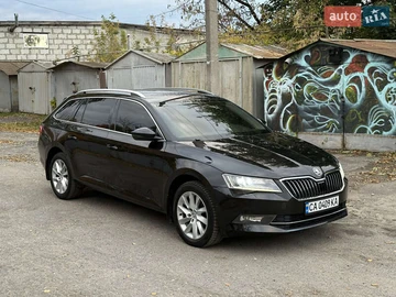 Авто Skoda Superb 2018 № 8093246