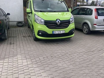 Авто Renault Trafic 2018 № 8093263