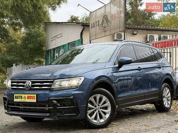 Авто Volkswagen Tiguan 2018 № 8093270